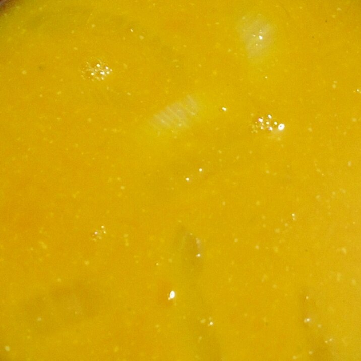 南瓜と新玉葱のお味噌汁